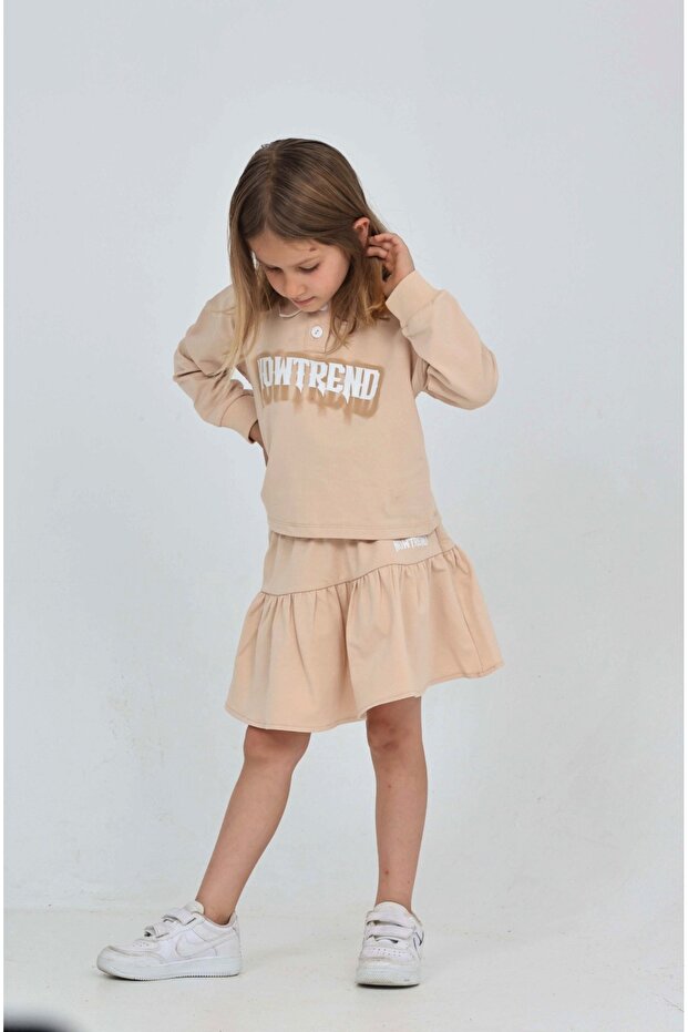 Girl's 2-Piece Set Printed Polo Neck Buttoned Off-Shoulder Sweatshirt & Layered Drawstring Skirt