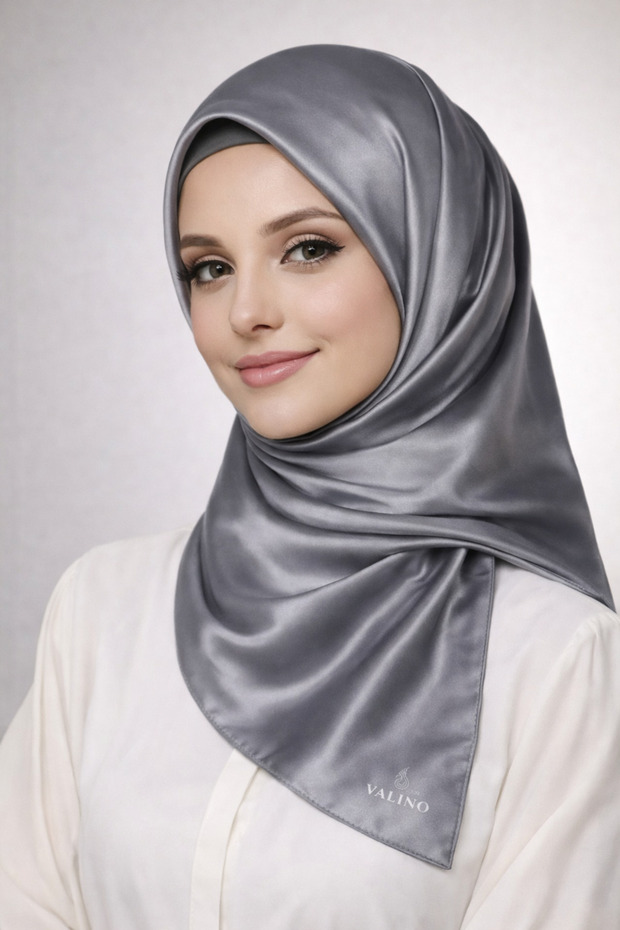 وشاح بوليستر كريستالي متدرج منقوش عليه سحابة رياضية - 1