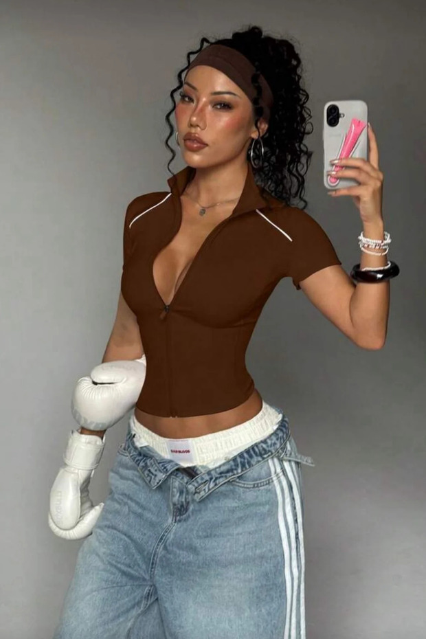 Y2K Aesthetic Street V-Neck Crop T-Shirt