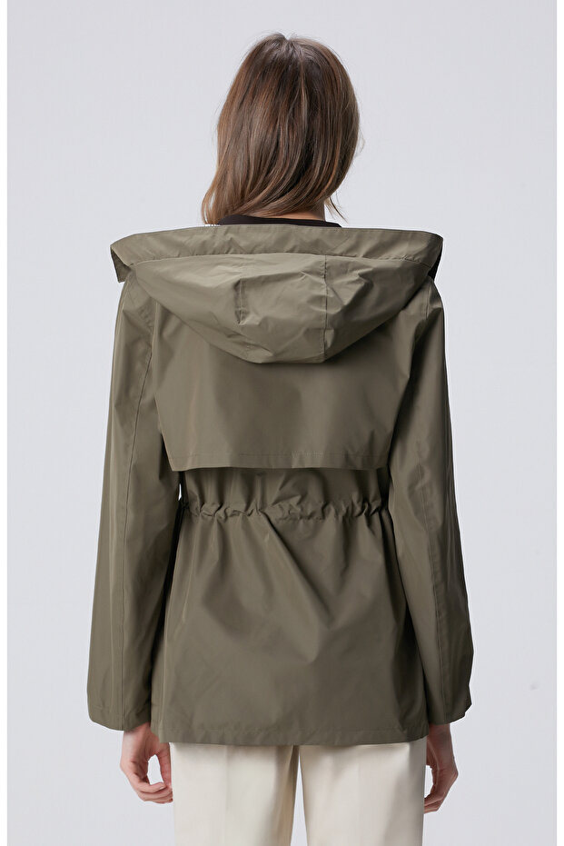 Haki Kapüşonlu Mont - 5