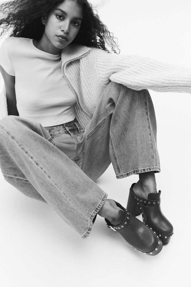 Barrel Regular Waist Jeans - 2