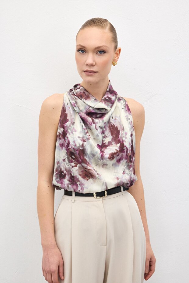 بلوزة منقوشة بياقة هالتر - لون برقوق - 4