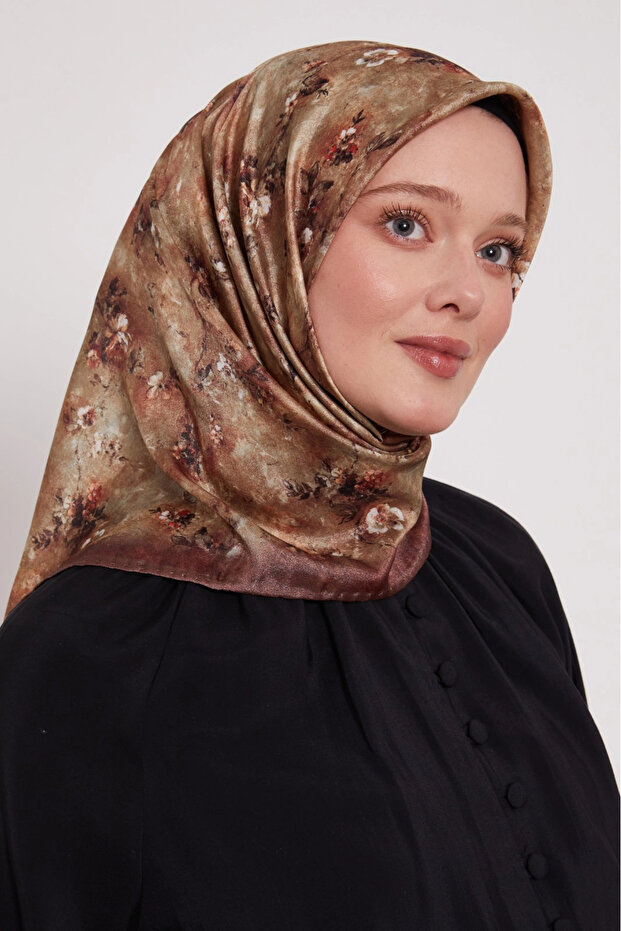 وشاح كريستال D3 مينك