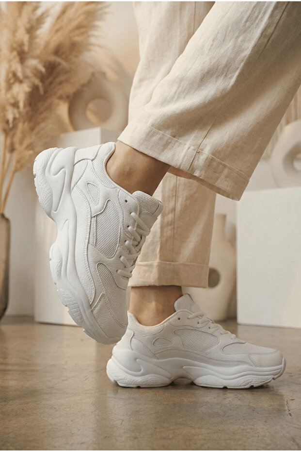 Zrn-152 Premium Orthopedic White Women's Sneaker