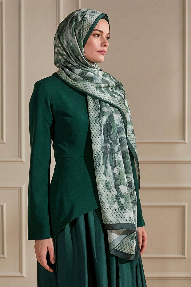 Emerald Canvas Touch Patterned Organic Shawl - 1