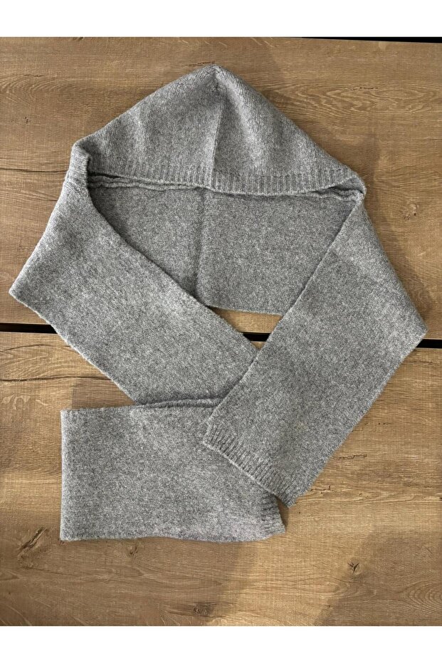 KAPÜŞONLU ATKI - 8