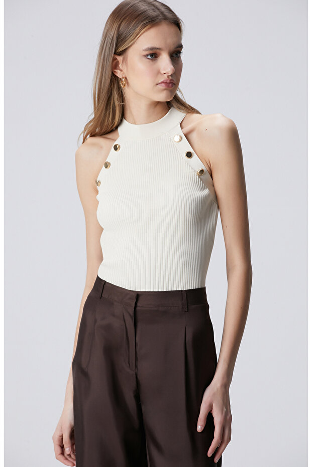 Kırık Beyaz Triko Atlet - 1