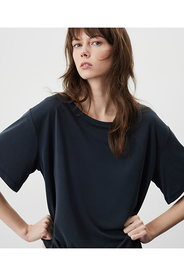 Rahat kesim basic tişört - 1