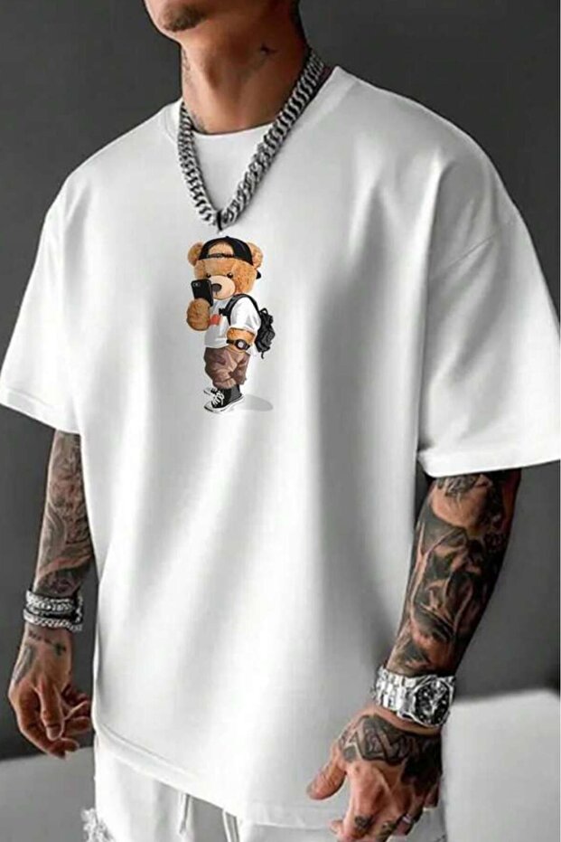 تيشيرت رجالي أبيض كبير الحجم مطبوع عليه Selfie Bear