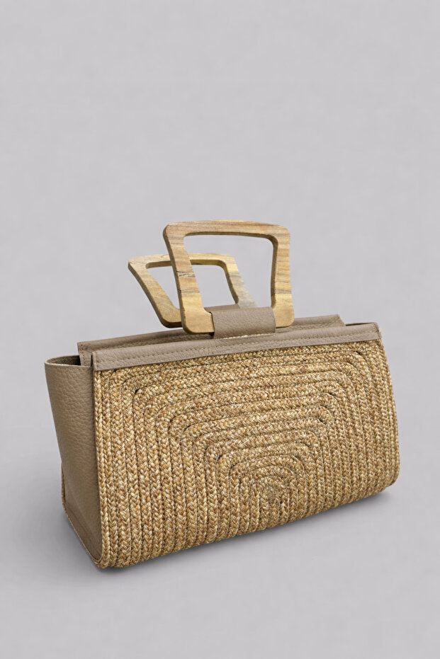 Noa Extra Light Rope Wooden Handle Genuine Leather Detailed Straw Women's Handbag