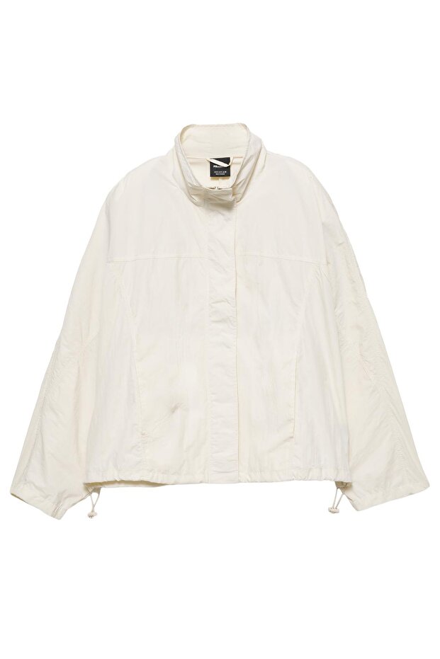 Short nylon-effect jacket - 4