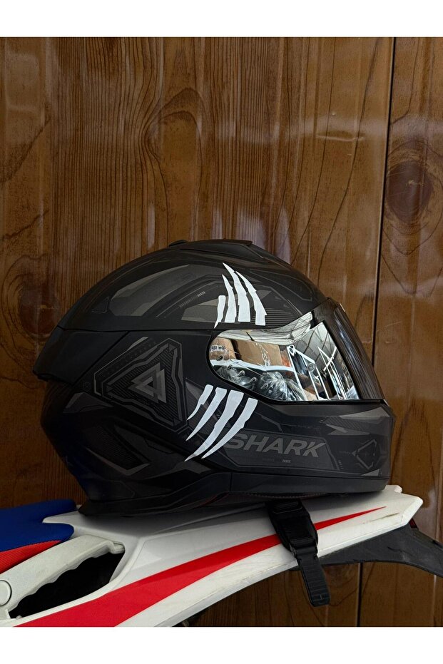 Motorcycle Helmet Sticker Scar Claw Sticker
