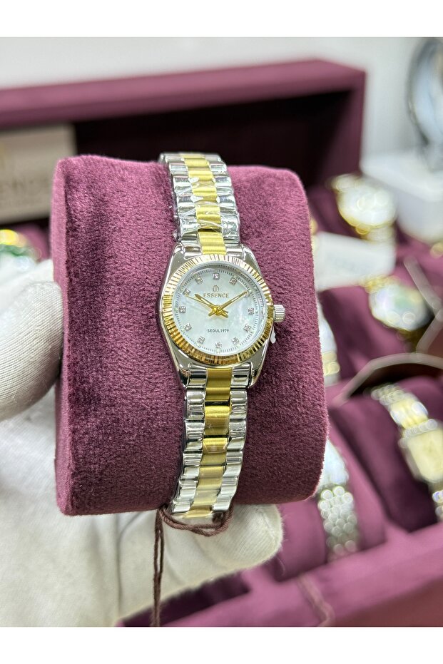 Women's Wristwatch Stainless Steel White Dial