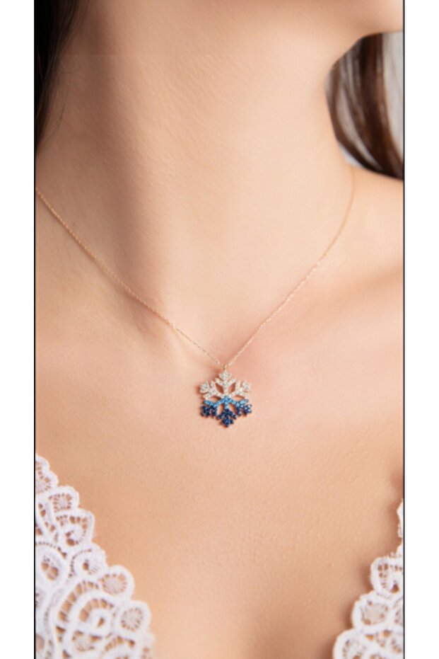 Zircon Stone Snowflake Gold Color Women's Steel Necklace - Does Not Tarnish
