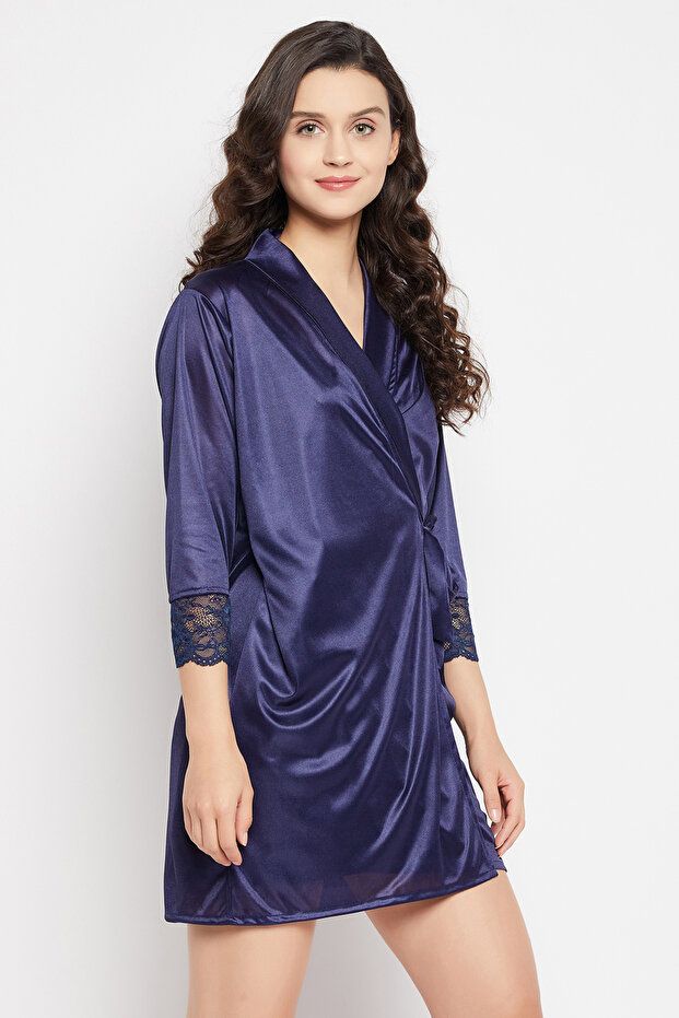 طقم بيبي دول وروب أنيق باللون الكحلي - ساتان - 4