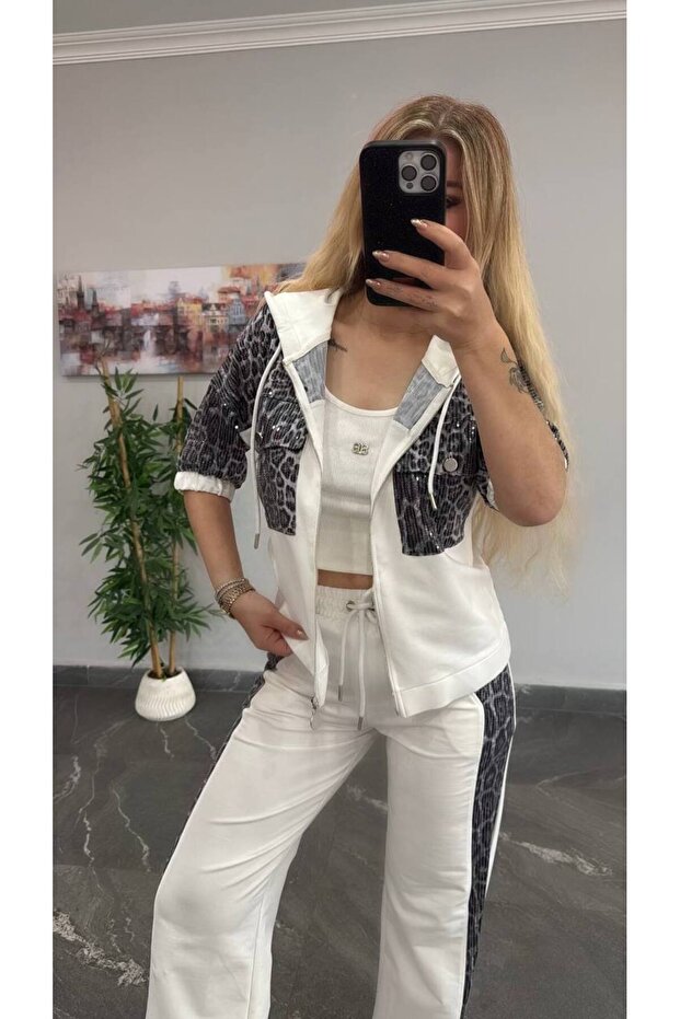 فريق بي بي سنيك - 1