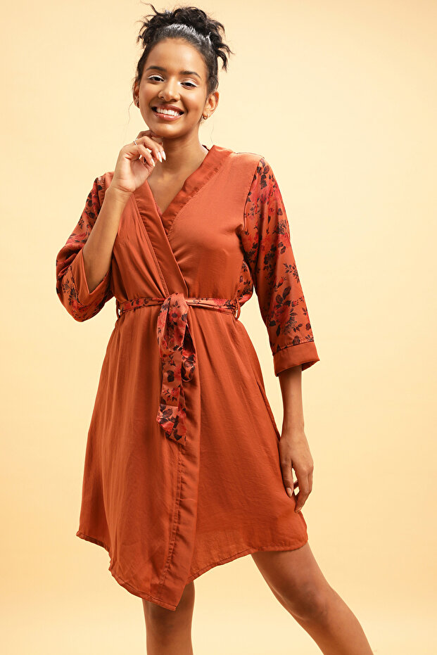 Pretty Florals Robe in Rust Brown - Satin