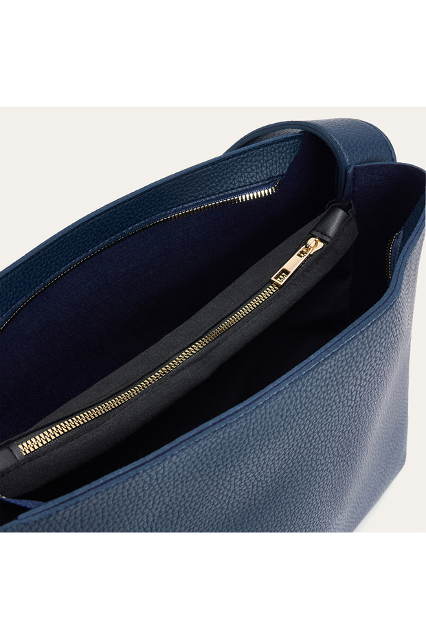 حقيبة يد بمظهر جلدي - 3