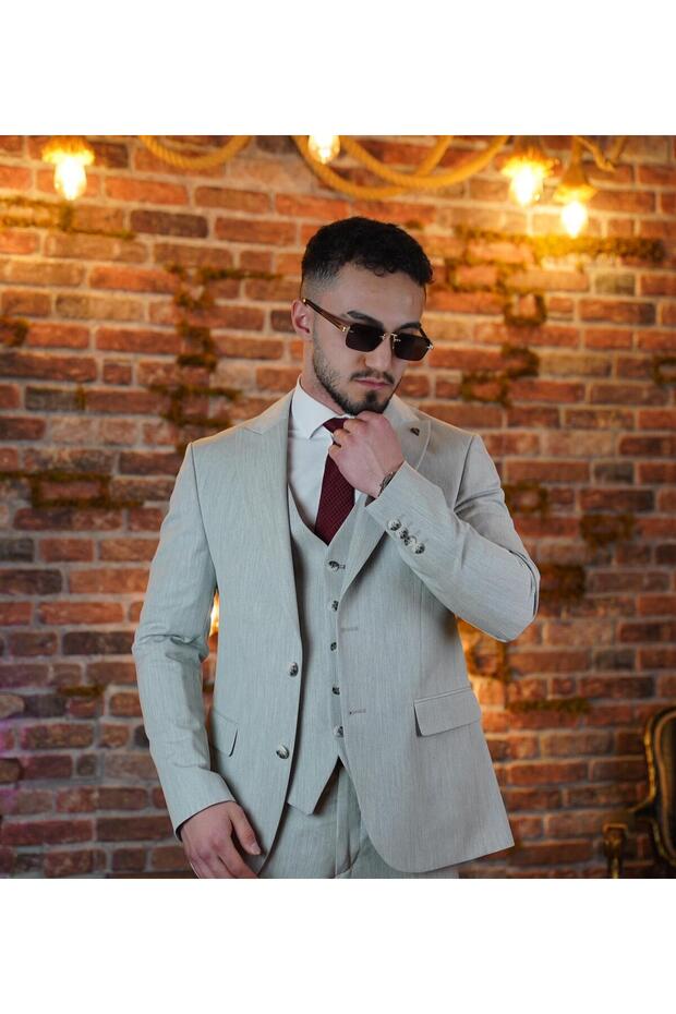 Slim Fit Swallow Collar Vest Suit