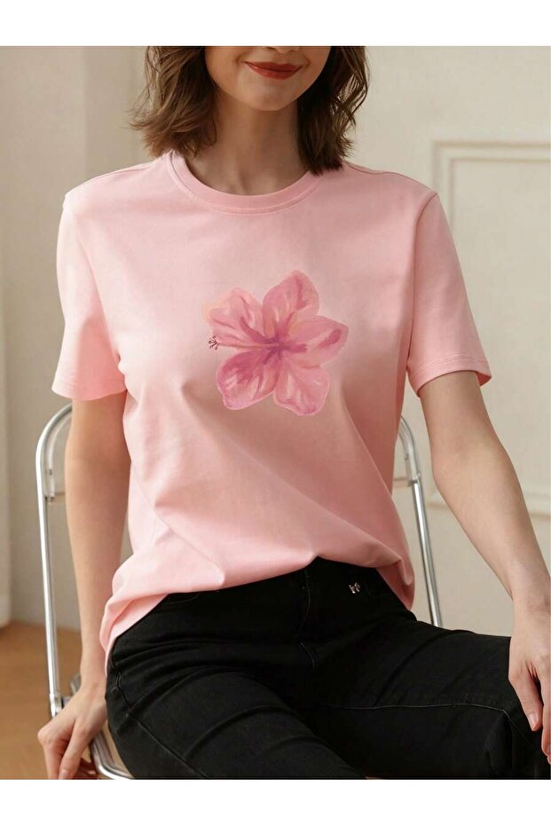 Women's Pink Clover Flower Printed Oversize T-Shirt