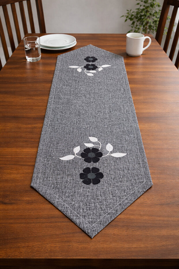 Punch Altıgen Masa Runner - 1