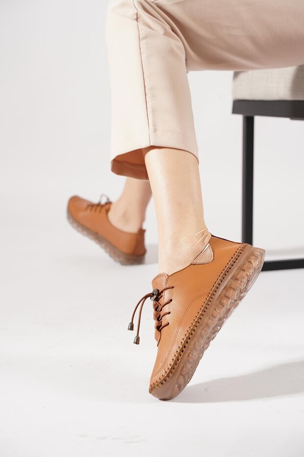 Novitas Stitched Gel Sole Genuine Leather Women's Shoes Tan Skin