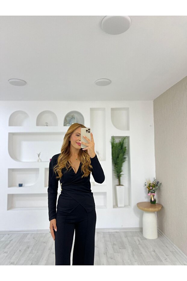 طقم ملابس مودال مزخرف بأزرار - 2