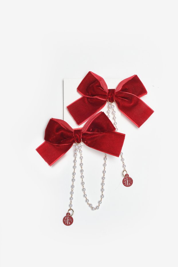 Red Velvet Pearl Detailed Double Clip Buckle for Girls