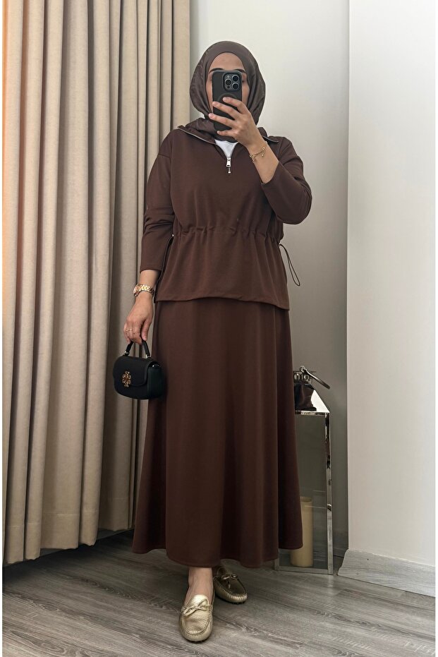 Diva Pike Fabric Skirt Suit Wide Fit Sweat-Skirt Suit