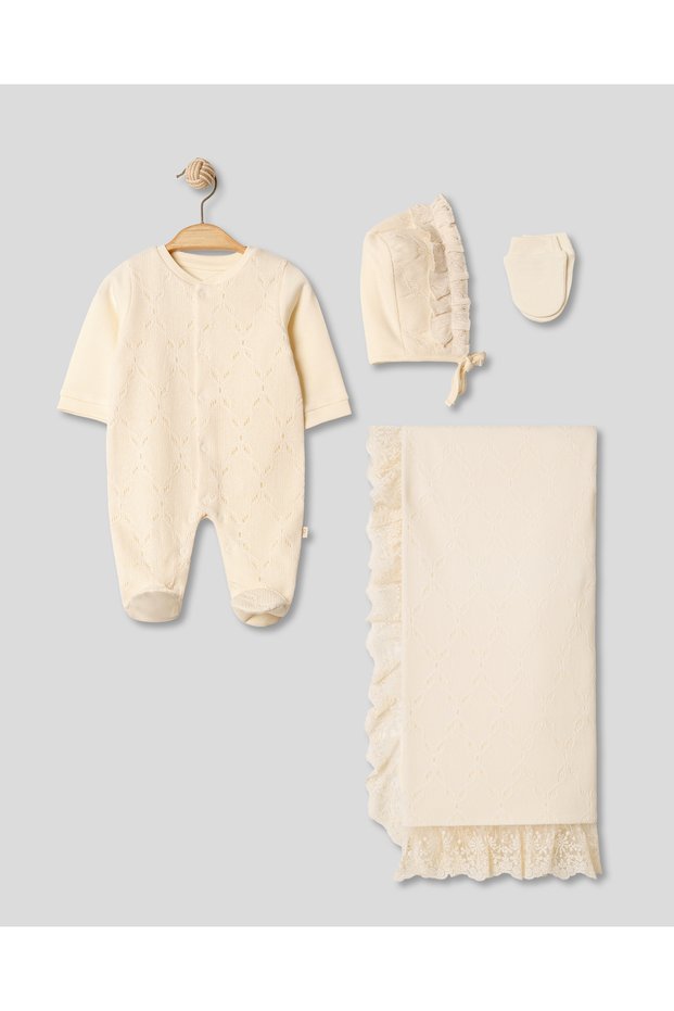 Knitwear Detailed 4-Piece Newborn Baby Girl Hospital Outfit 100% Cotton Oeko Tex Certified