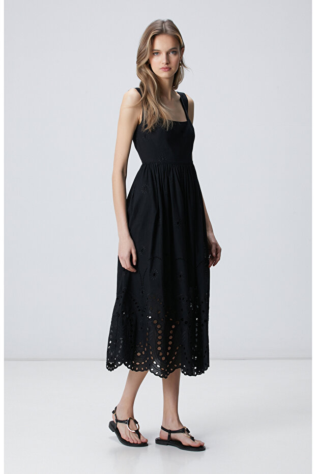 Siyah Güpürlü Maksi Elbise - 3