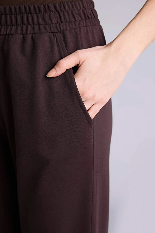 H0284AXBN340 بنطال رياضي أساسي باللون البني - 5