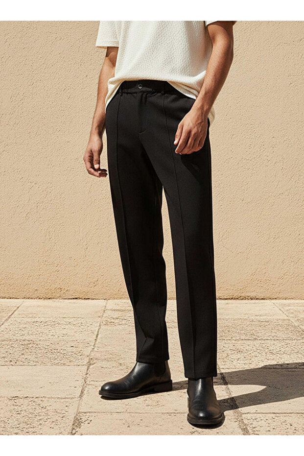 Men Relaxed Fit Formal Trousers