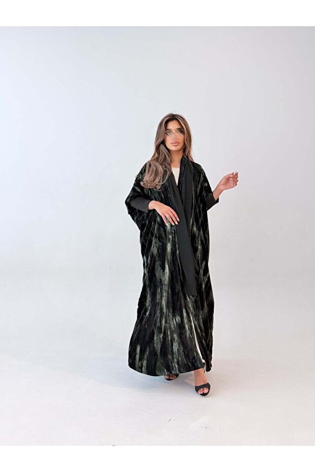 MWT997 - عباية مخملية ملونة نص بشت اكمام ستريتش - 3