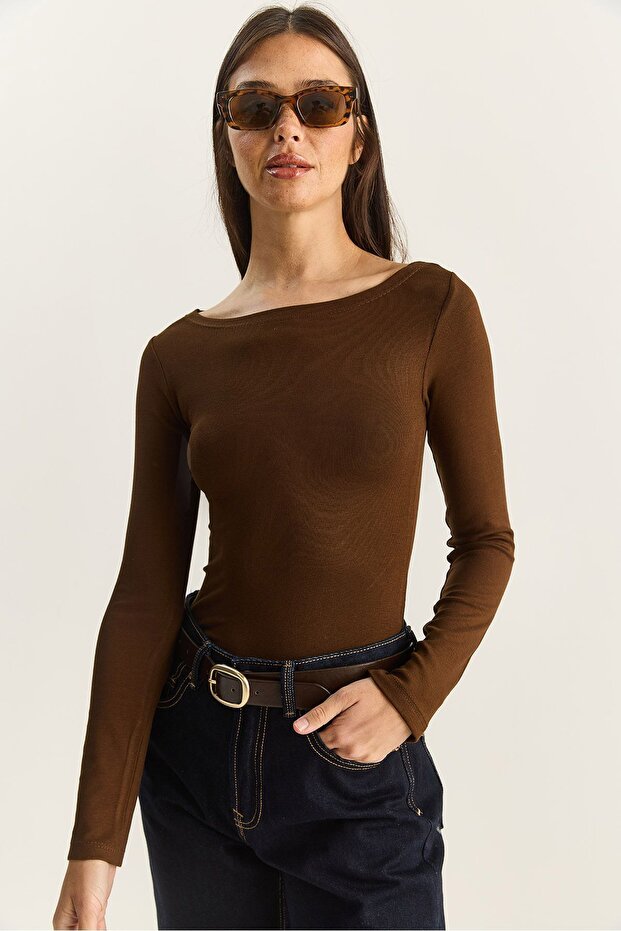 LUCCI Fitted Basic Top - 2