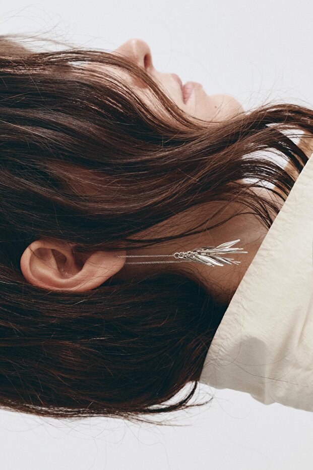 Yapraklı sallantılı küpe - 4