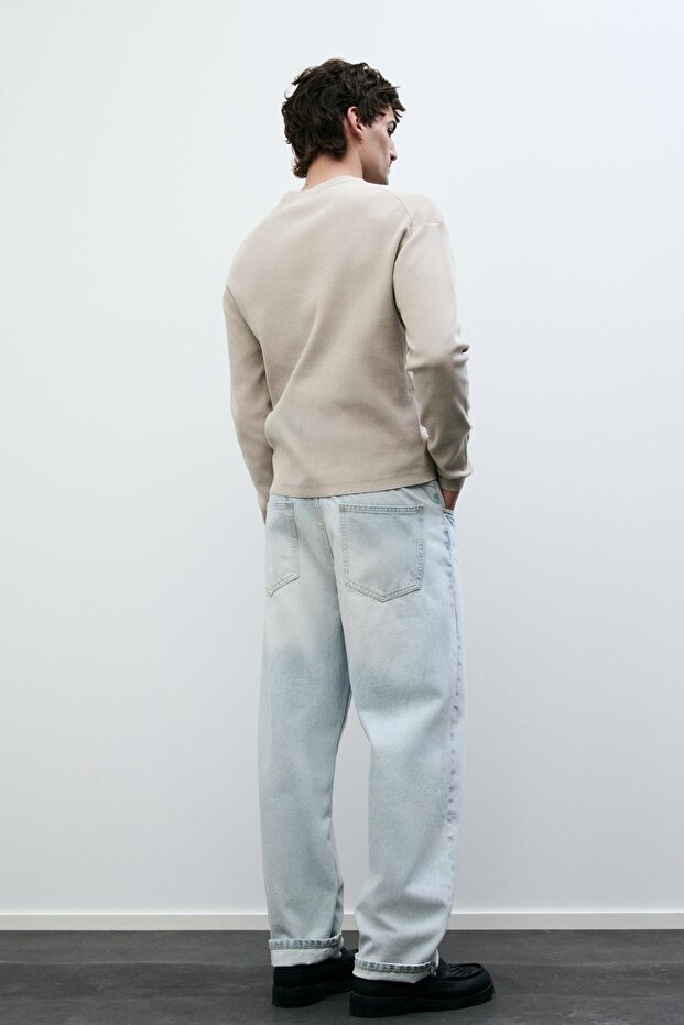 Düğmeli yaka tişört - 4