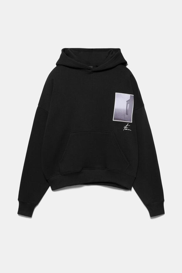 Kapüşonlu grafik sweatshirt - 7