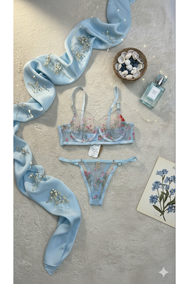 Women's Flower-Detail Light Blue Bralet Set