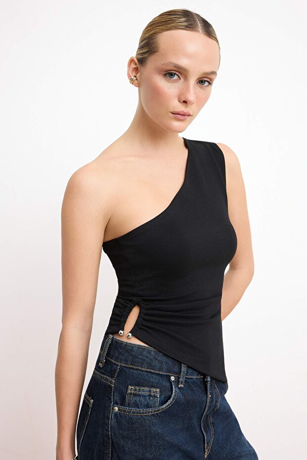 Black Bodycon Asymmetric Neckline Accessory Detail Crop Cotton Stretchy Knitted Blouse Twoss26Bz00011