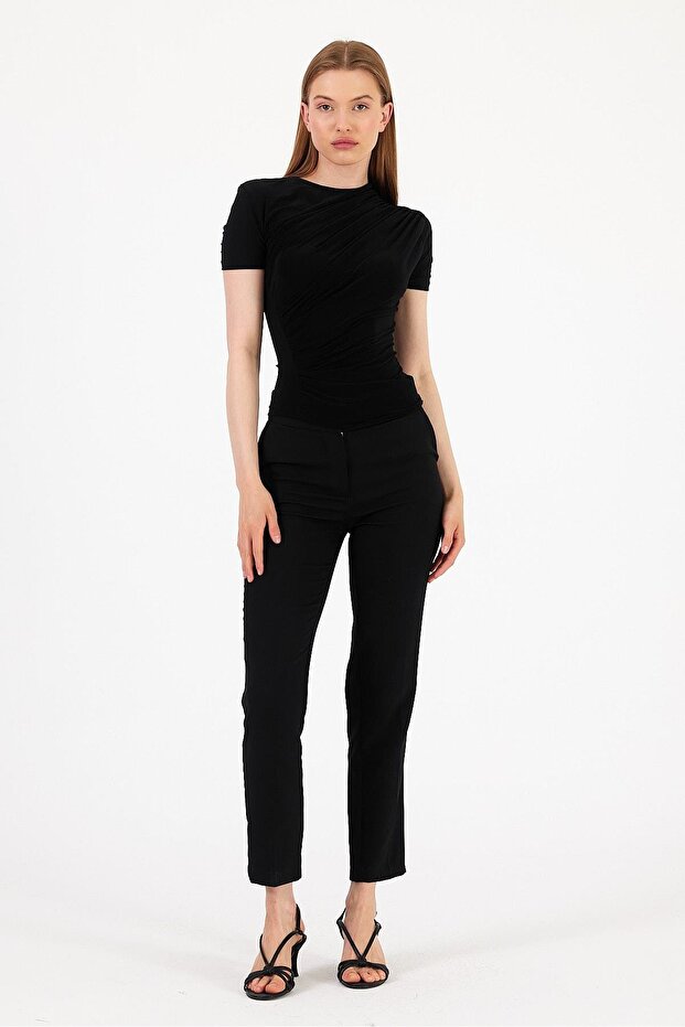 Short Sleeve Gathered Blouse