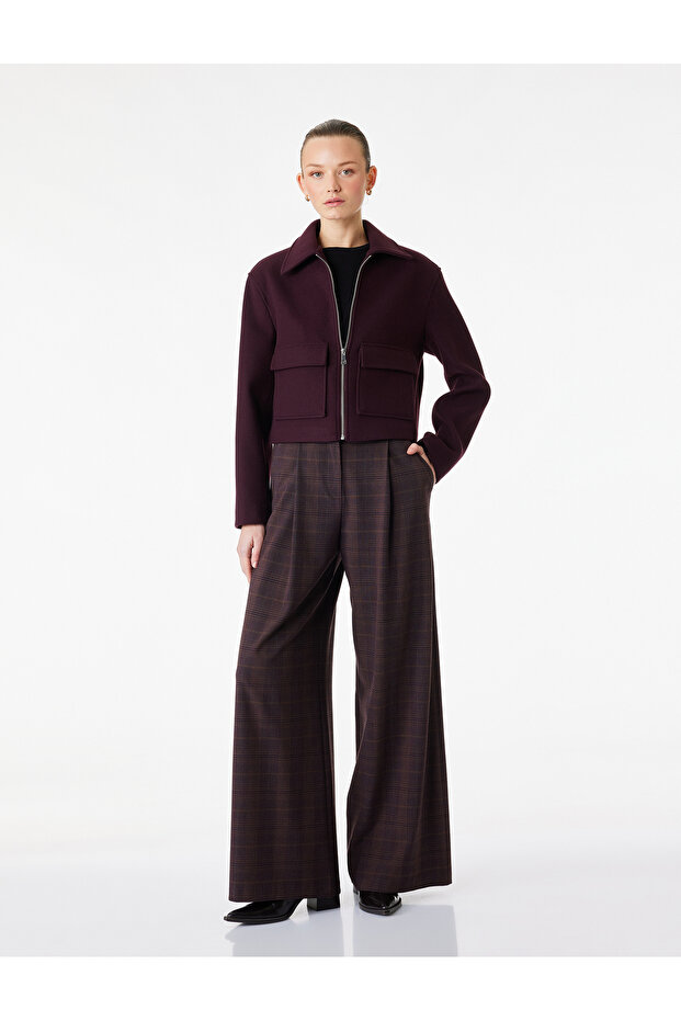 Pocketed, Pleated Detailed Straight Wide-Leg Plaid Trousers