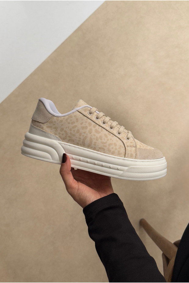Women's Sneakers Beige