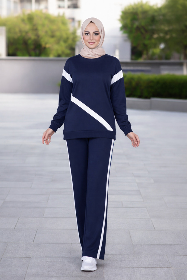 STRIPED LOWER-UPPER SET