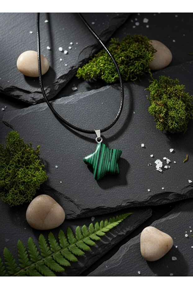 Malahit Natural Stone Star Shaped Leather Cord Necklace