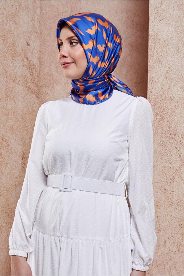 وشاح منقوش ألفينا 8409