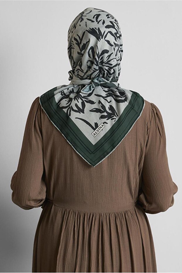 وشاح منقوش 8562 - 2