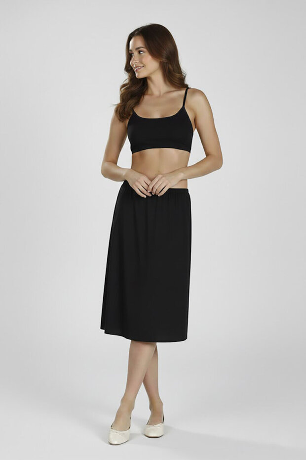 Fusta neagră lungă sub genunchi - 1