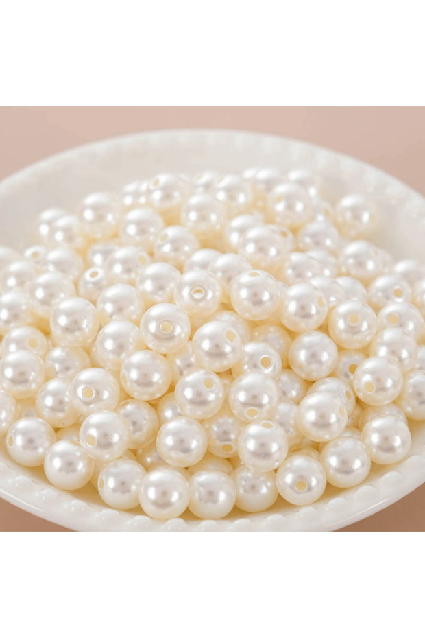 Cream Luxury Plastic Perforated Pearl 8mm (25 Gr)