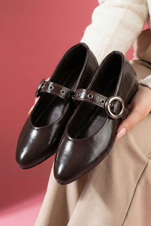 Allegra Brown Wrinkled Patent Leather Nickel Ring Buckle Belt Strap Ballerinas